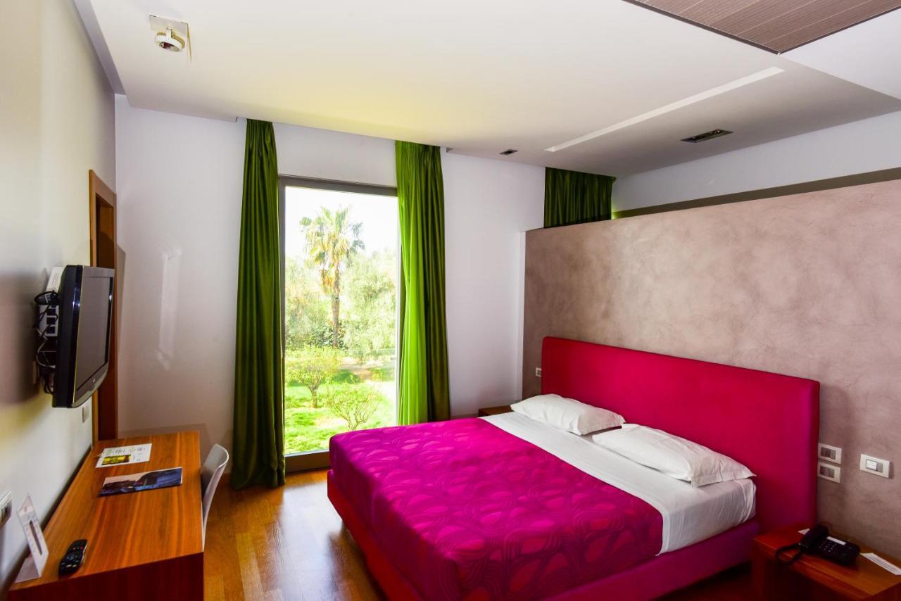 Arthotel & Park